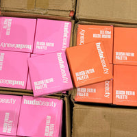 HUDA BEAUTY - Blush Filter Blurring Blushlighters Palette