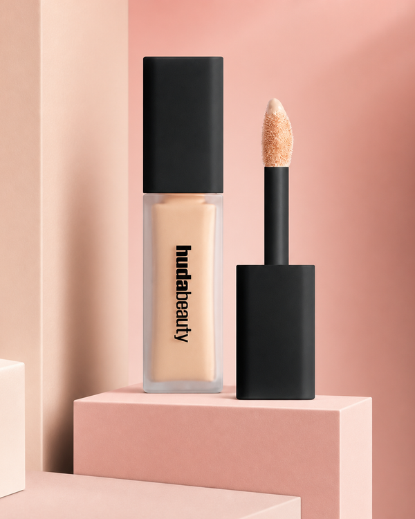 Huda Beauty #FAUXFILTER LUMINOUS MATTE CONCEALER